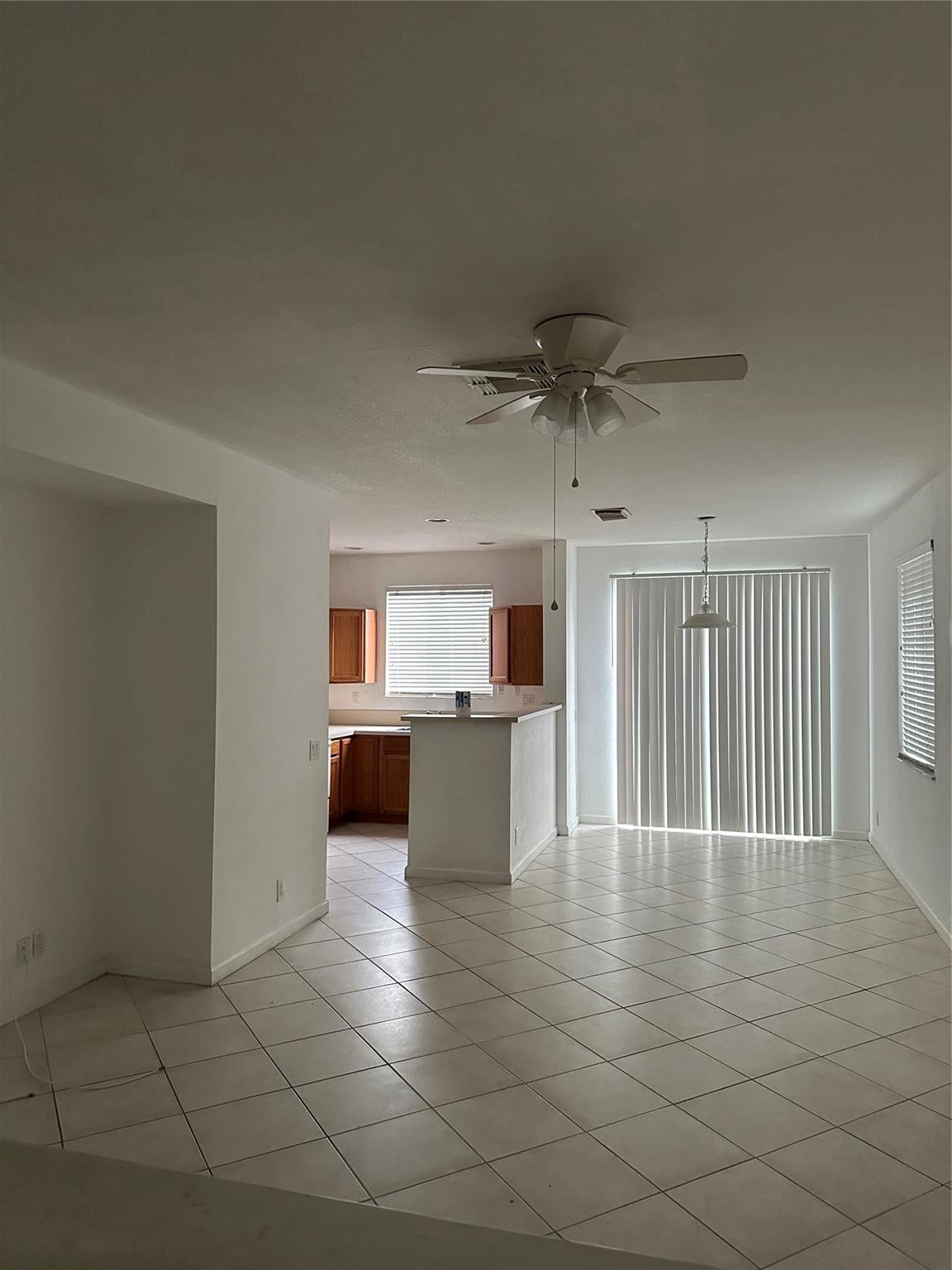 3158 Laurel Ridge Circle, Unit 3158 Riviera Beach, FL 33404 - Photo 2 of 10 Photo 2