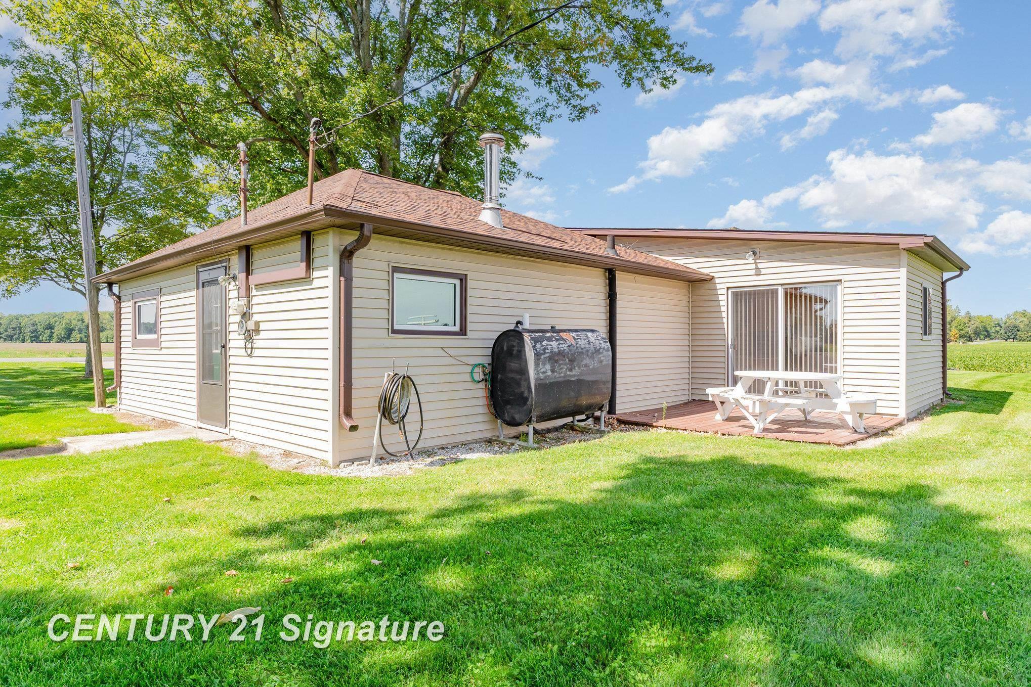 1755 South Orr Road Hemlock, MI 48626 - Photo 15 of 18