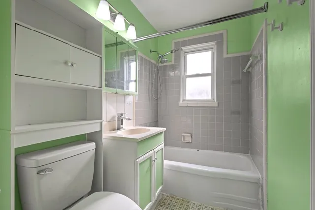 $189,900 | 10637 South Normal Avenue, Chicago, IL 60628