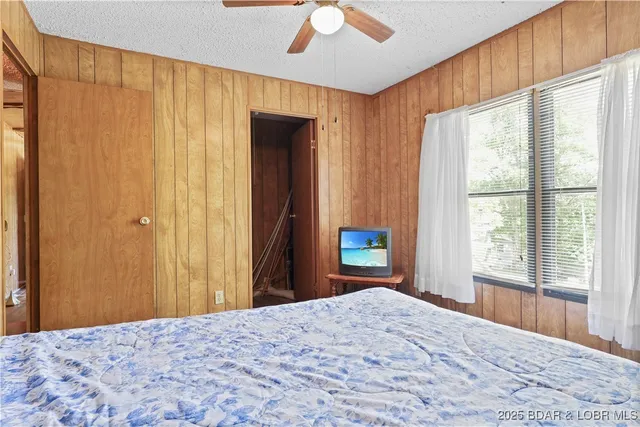 $110,000 | 32410 North Ivy Bend Road, Stover, MO 65078