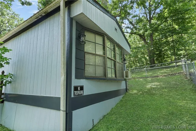 $110,000 | 32410 North Ivy Bend Road, Stover, MO 65078