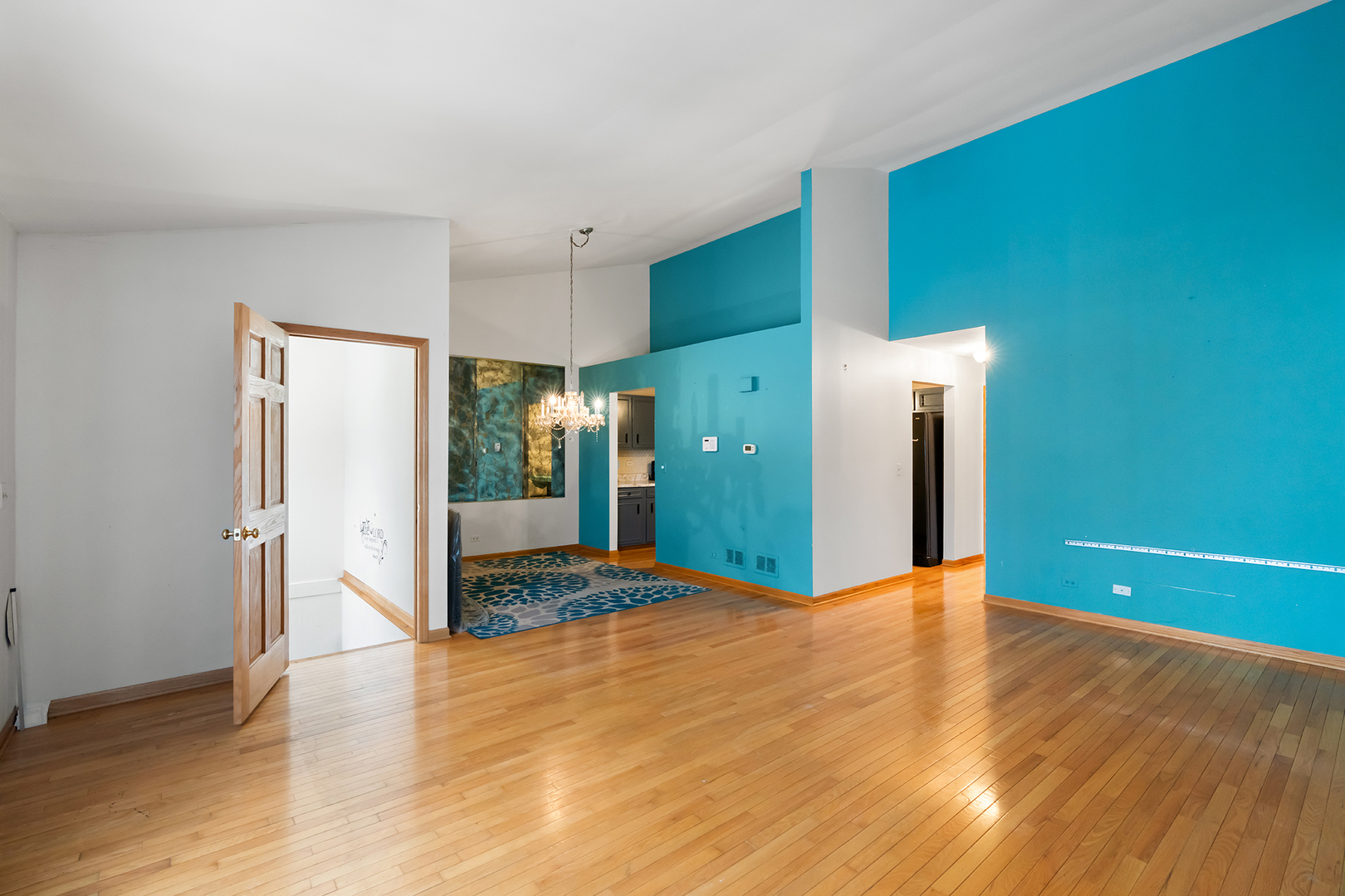 532 East Devon Avenue Roselle, IL 60172 - Photo 5 of 30