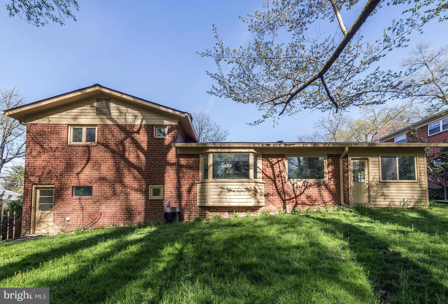 8808 Spring Valley Road Chevy Chase, MD 20815 - Photo 24 of 24 Exterior (Rear)