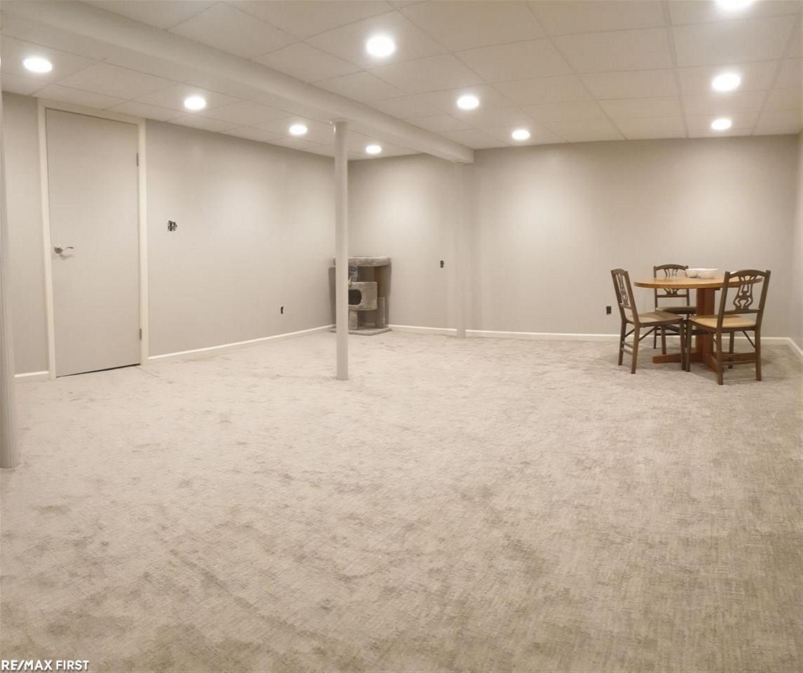 2297 Bunker Hill Road Rochester, MI 48309 - Photo 15 of 23 50029715-14.JPG