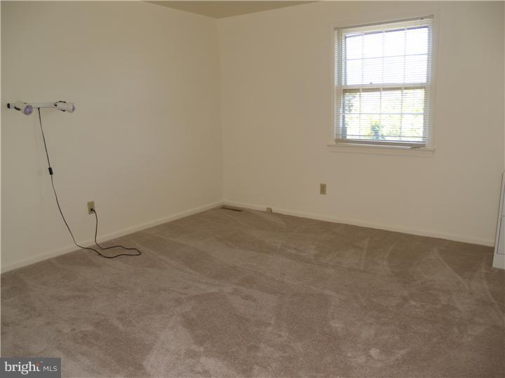 958 Barnside Road Allentown, PA 18103 - Photo 12 of 12 Gallery Image 12