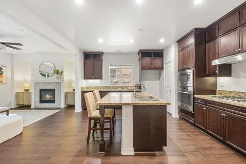 $474,000 | 565 Via De La Paz, Palm Desert, CA 92211