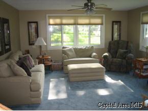 110 West Madison Street Athens, IL 62613 - Photo 7 of 9 Gallery Image 7