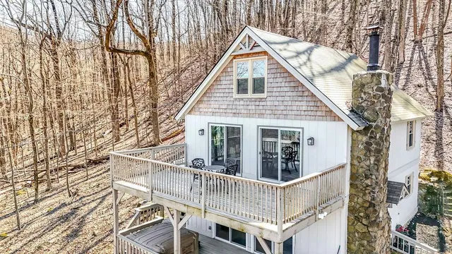 $395,000 | 1006 Chestnut Cove Trail, Jasper, GA 30143