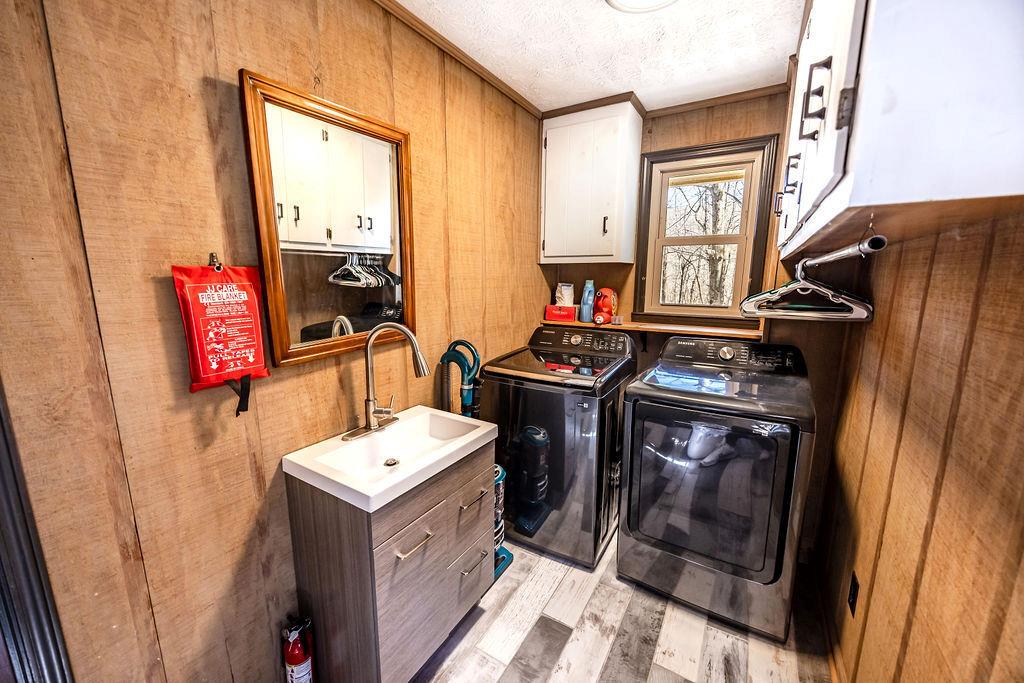 1006 Chestnut Cove Trail Jasper, GA 30143 - Photo 27 of 33 a room with storage and utility