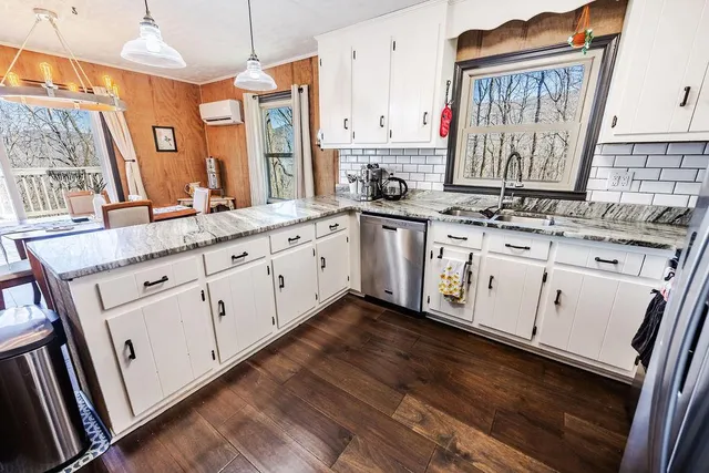 $395,000 | 1006 Chestnut Cove Trail, Jasper, GA 30143