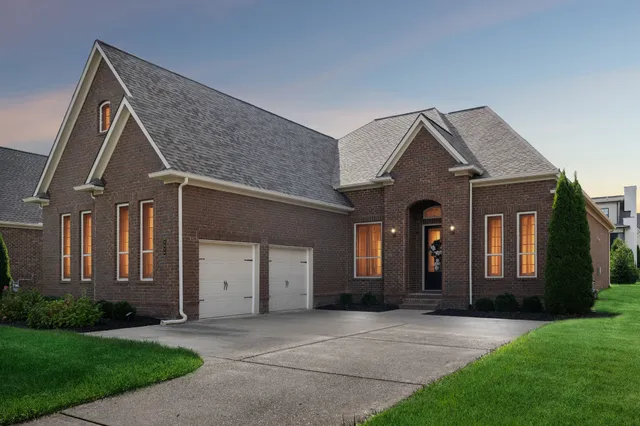 $899,900 | 3639 Martins Mill Road, Thompson's Station, TN 37179