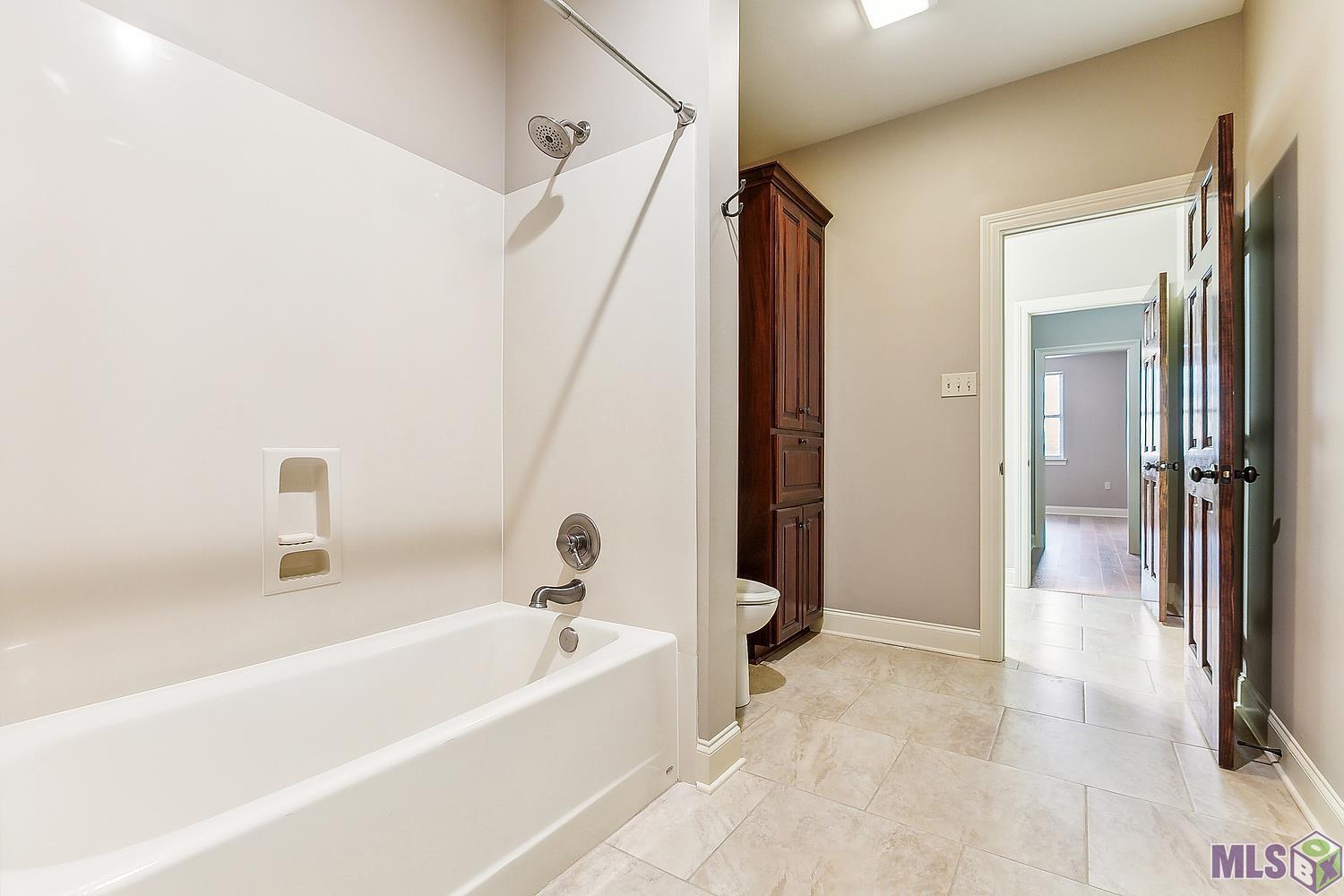 38047 Maple Ridge Drive Prairieville, LA 70769 - Photo 16 of 27 Gallery Image 16