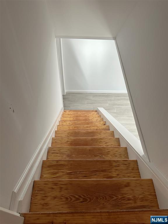 678 Grove Street Ridgewood, NJ 07450 - Photo 9 of 14 a view of entryway