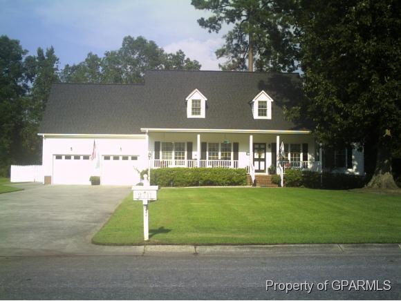 2711 Fairfax Road Kinston, NC 28504 - Photo 1 of 18 Primary Photo