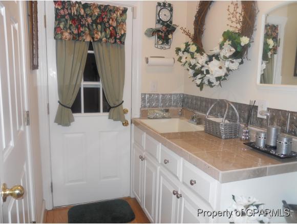 2711 Fairfax Road Kinston, NC 28504 - Photo 9 of 18 Additional Photo