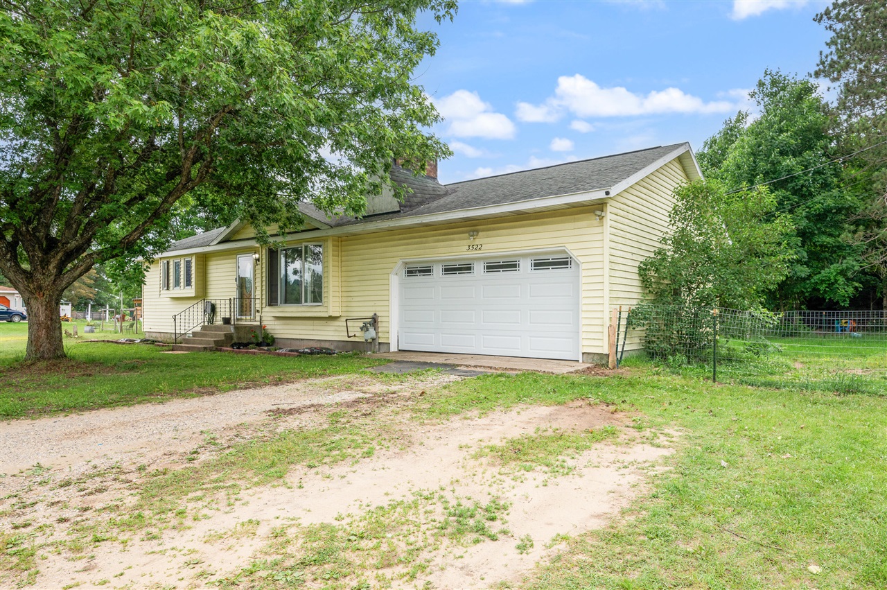 3522 South 37 Road Cadillac, MI 49601 - Photo 4 of 45