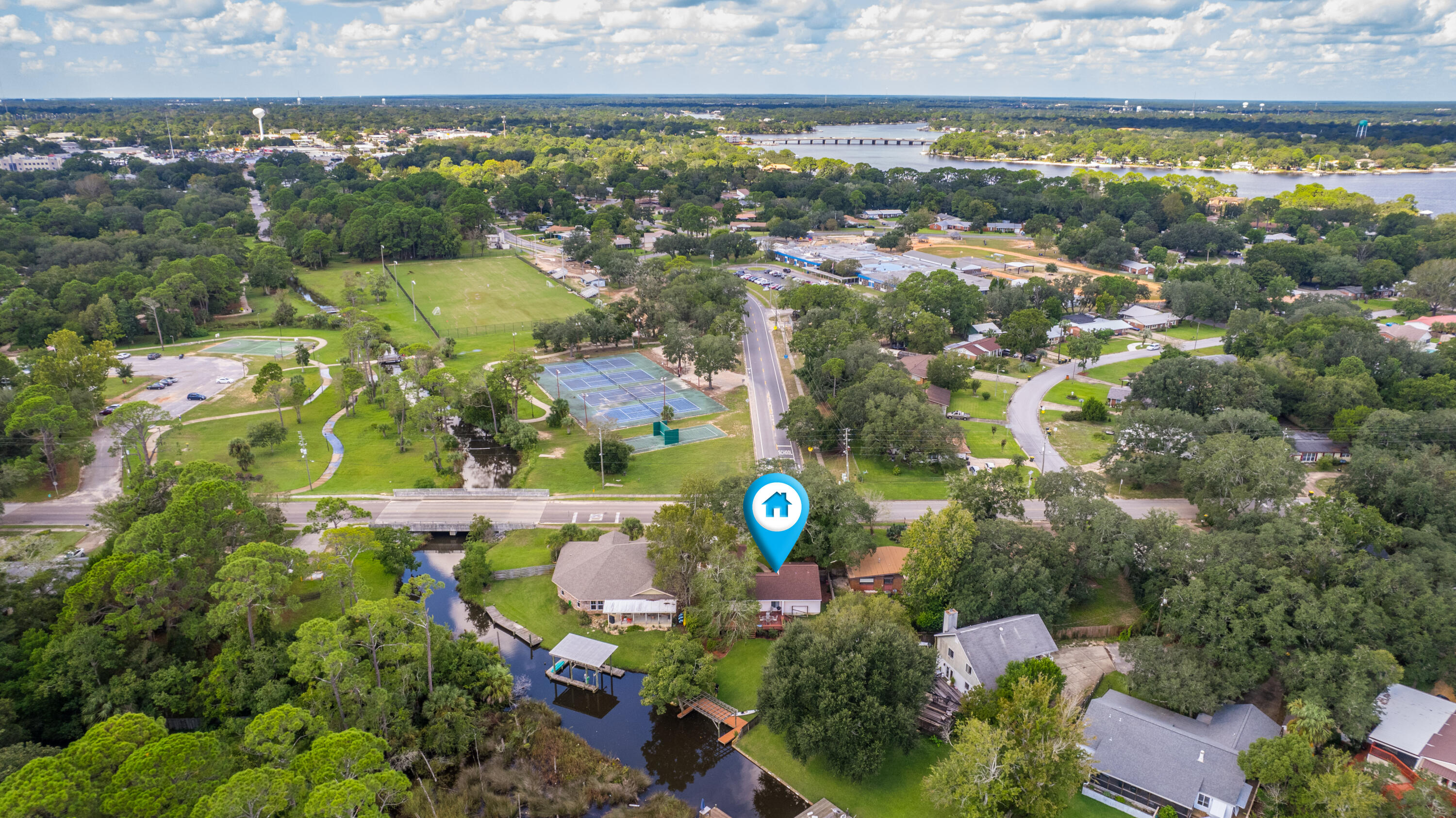 61 Ferry Road Northeast Fort Walton Beach, FL 32548 - Photo 9 of 67 61 Ferry Rd-FWB-LoRes-77