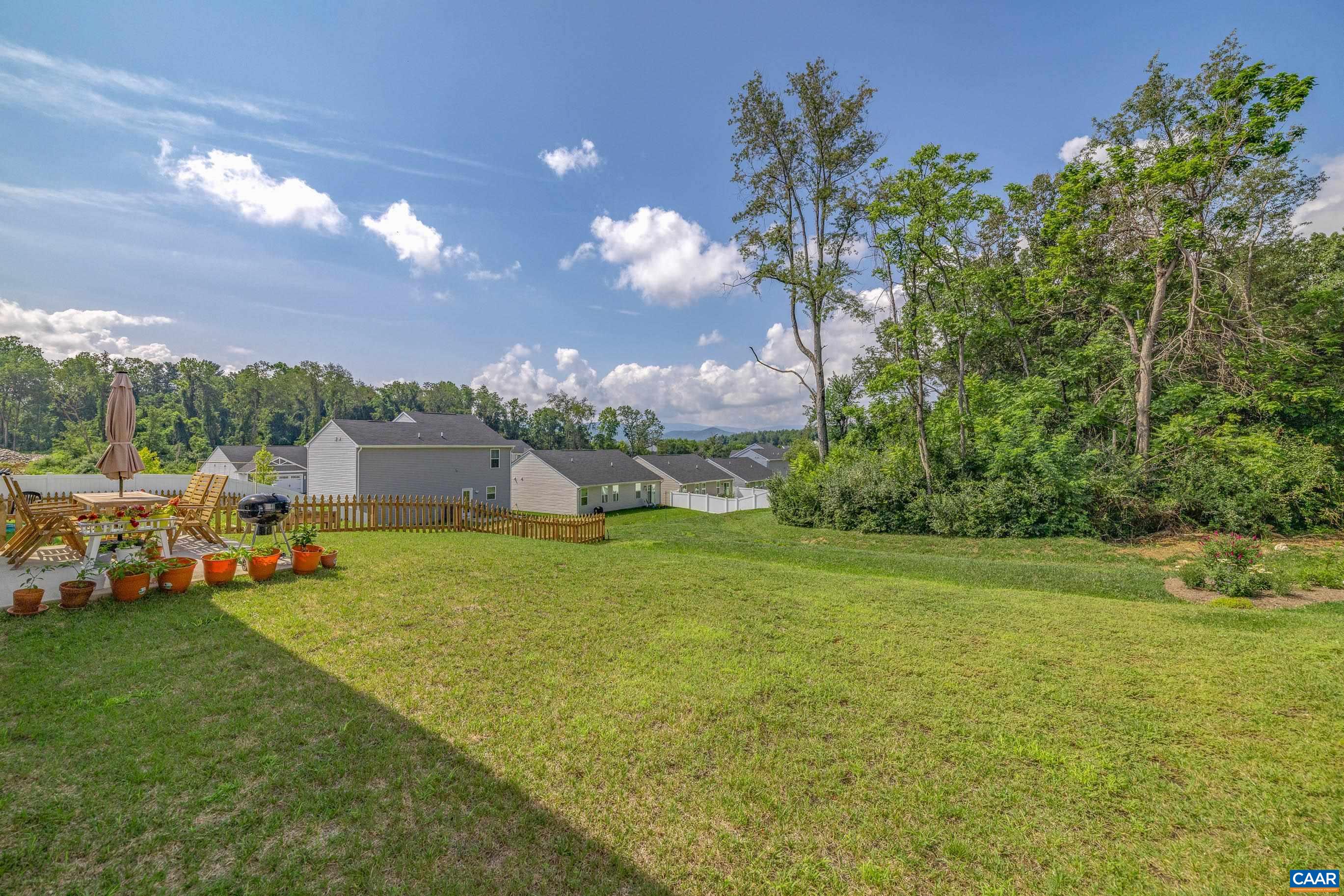 132 White Birch Road Waynesboro, VA 22980 - Photo 40 of 47 a front view of a house with garden