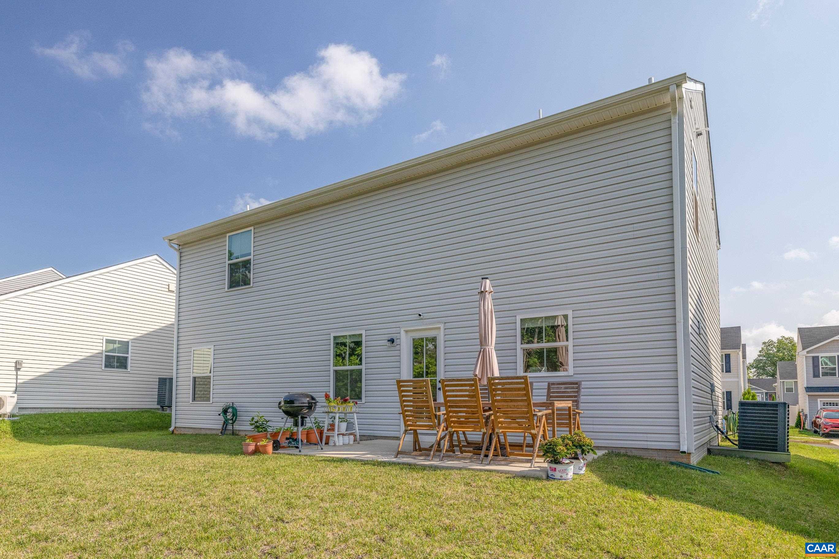 132 White Birch Road Waynesboro, VA 22980 - Photo 42 of 47 a view of a house with backyard