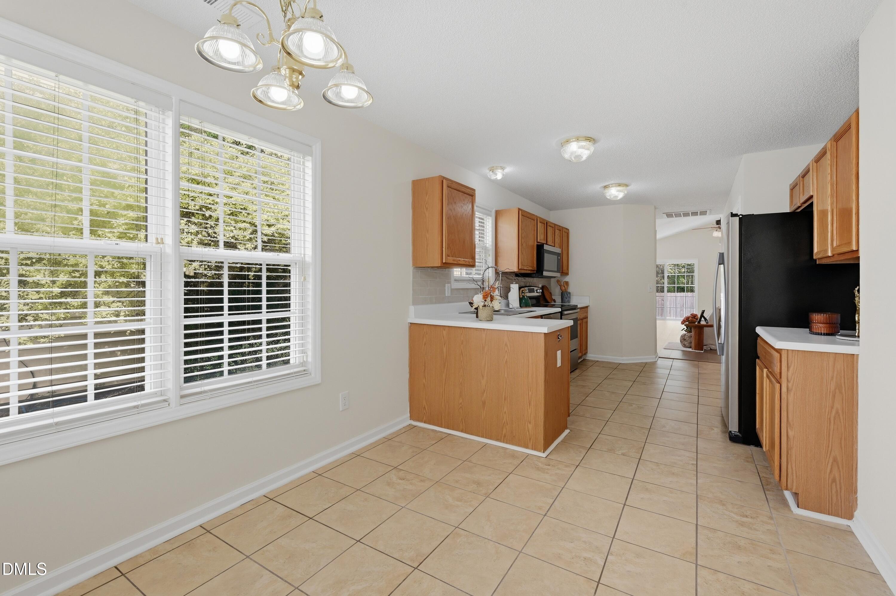 4836 Mocha Lane Raleigh, NC 27616 - Photo 8 of 26 057