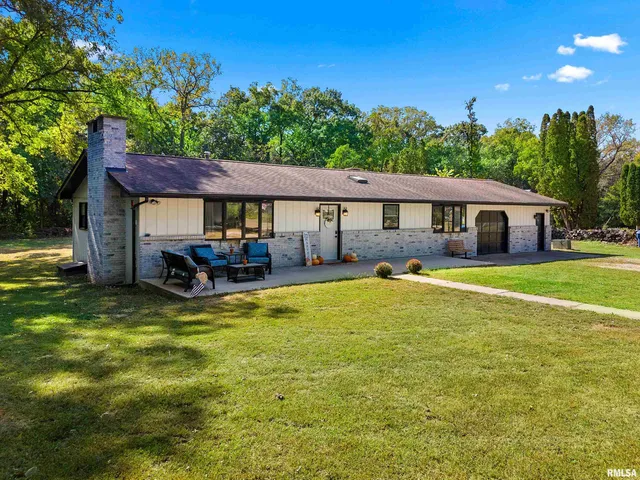 $180,000 | 1126 East Truitt Road, Chillicothe, IL 61523