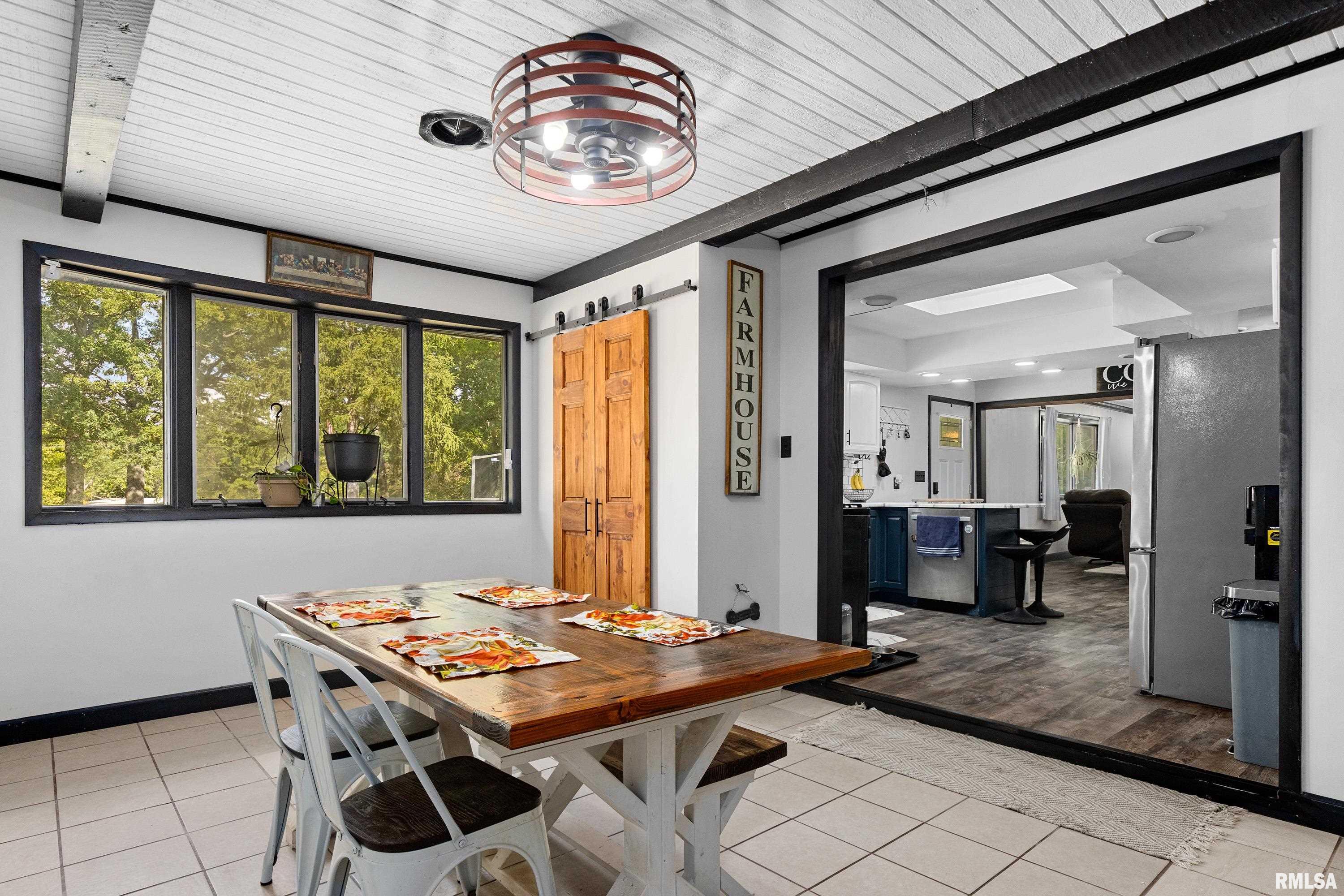 1126 East Truitt Road Chillicothe, IL 61523 - Photo 17 of 38