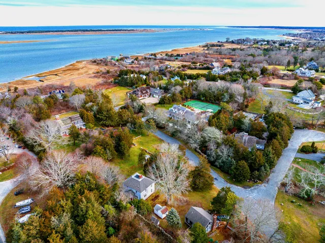 $1,100,000 | 69 Allyn Lane, Barnstable, MA 02630