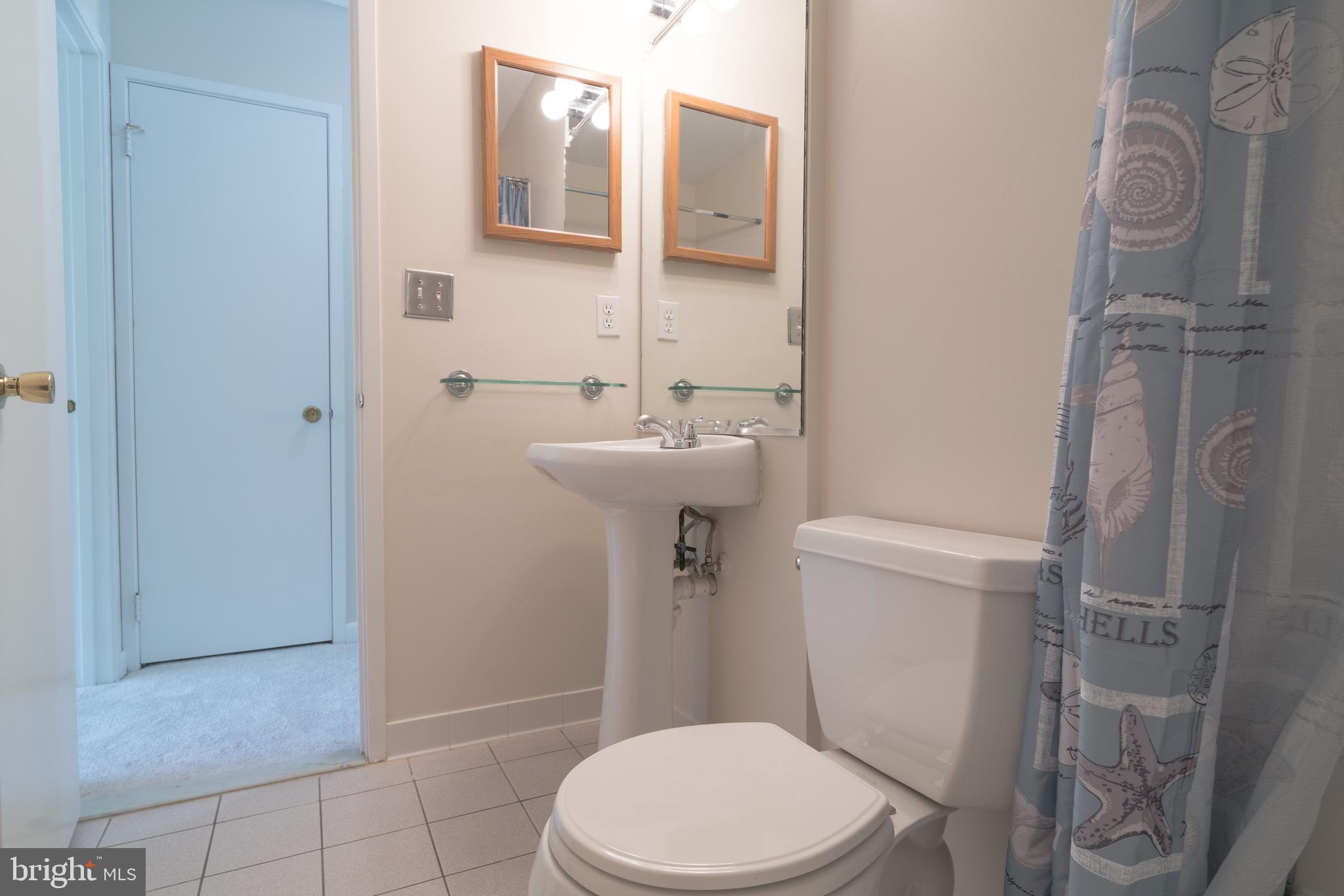 2038 Headlands Circle Reston, VA 20191 - Photo 16 of 56 Gallery Image 16