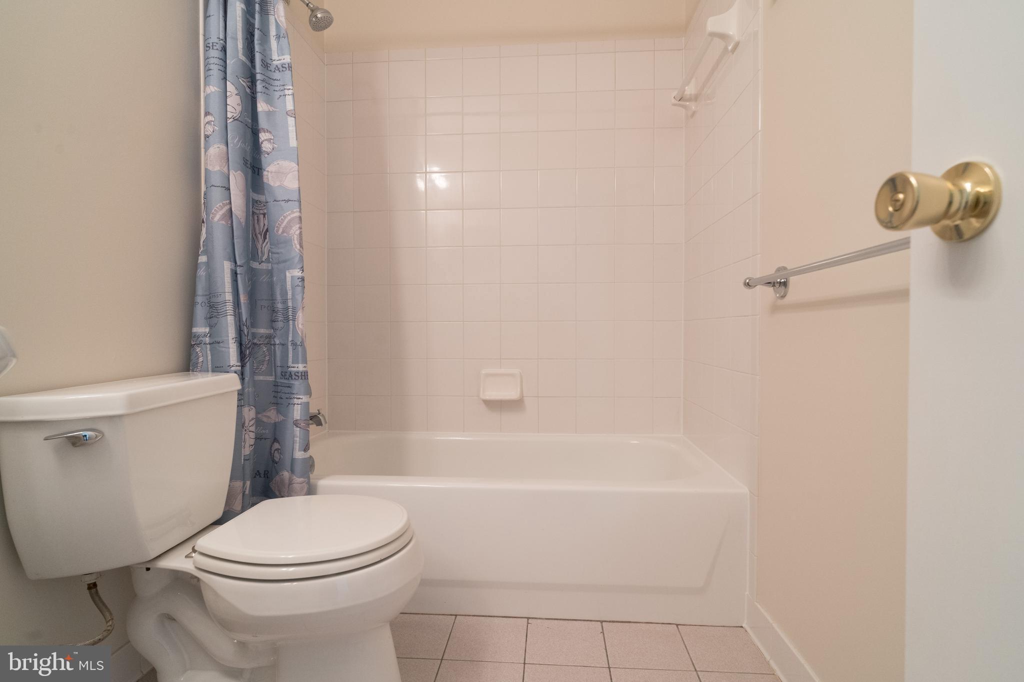 2038 Headlands Circle Reston, VA 20191 - Photo 17 of 56 Gallery Image 17