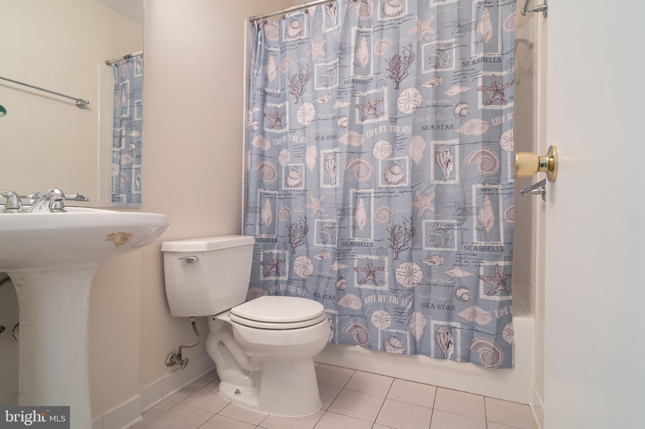 2038 Headlands Circle Reston, VA 20191 - Photo 18 of 56 Gallery Image 18