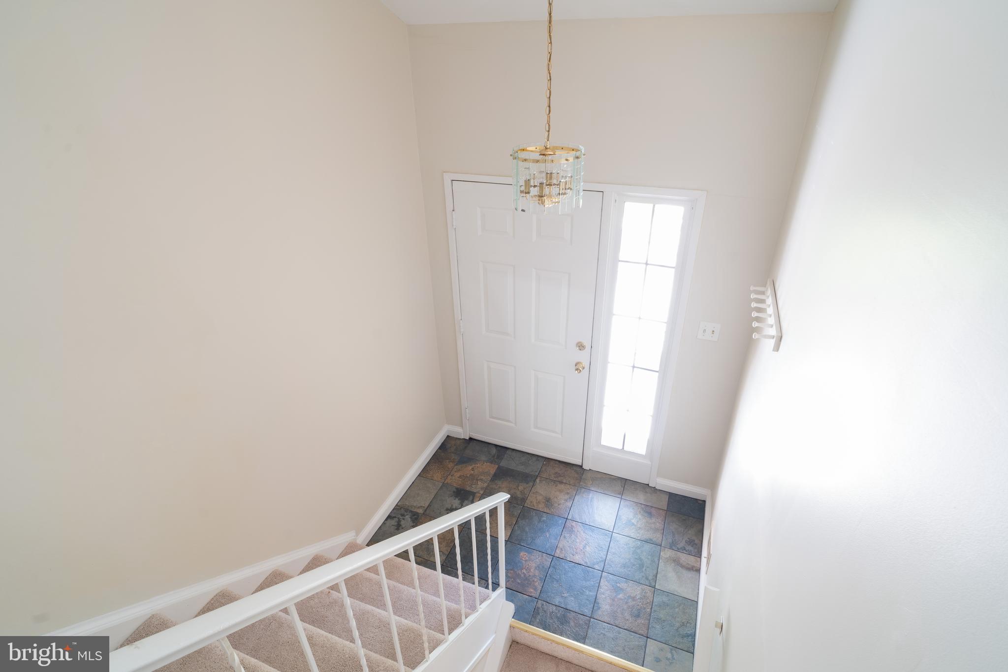 2038 Headlands Circle Reston, VA 20191 - Photo 20 of 56 Gallery Image 20