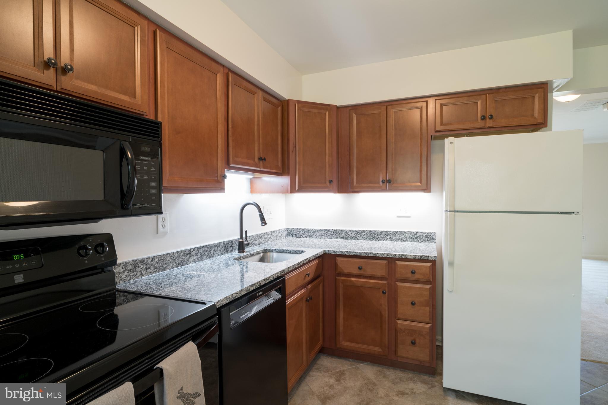 2038 Headlands Circle Reston, VA 20191 - Photo 33 of 56 Gallery Image 33