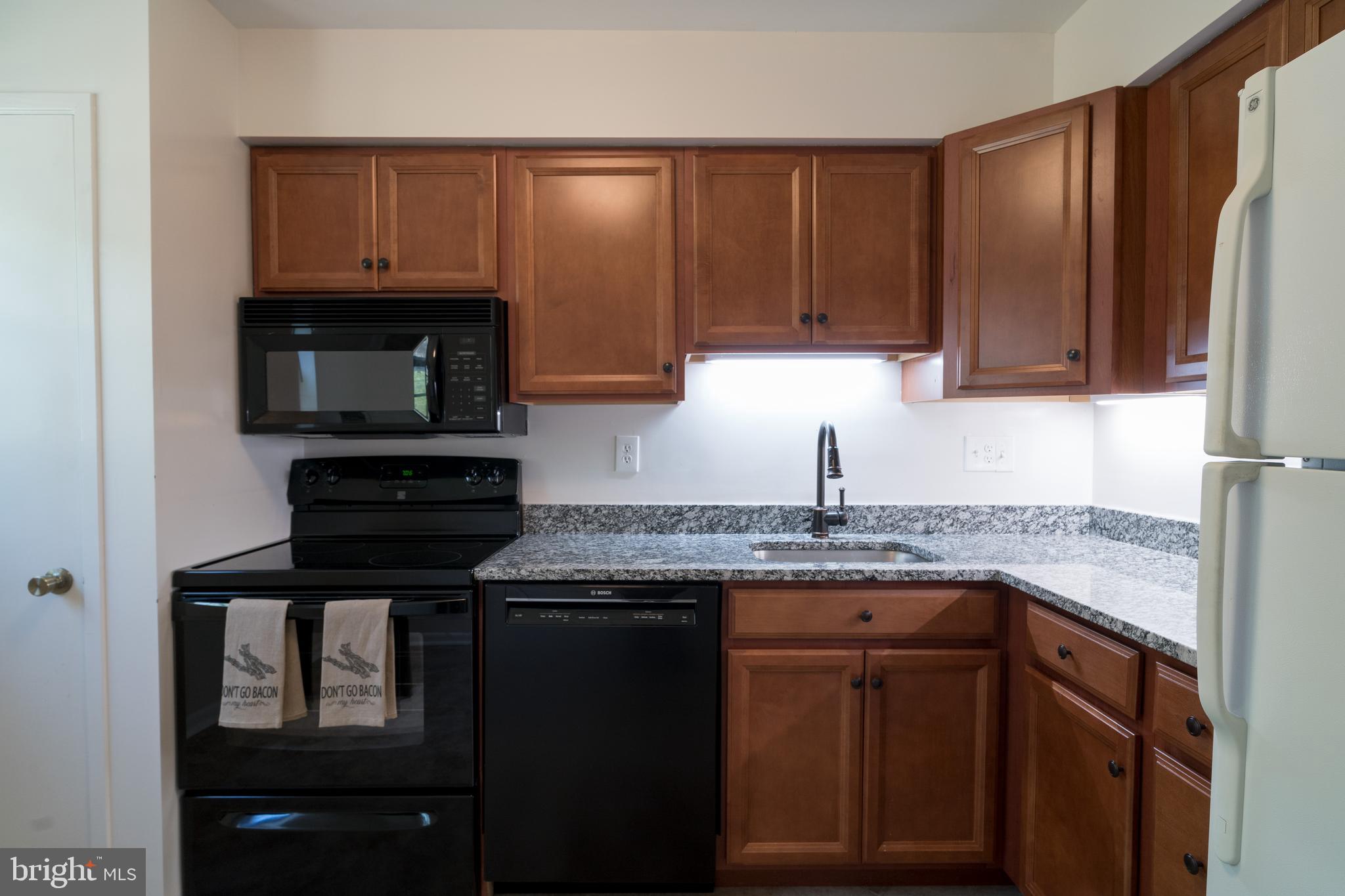 2038 Headlands Circle Reston, VA 20191 - Photo 34 of 56 Gallery Image 34