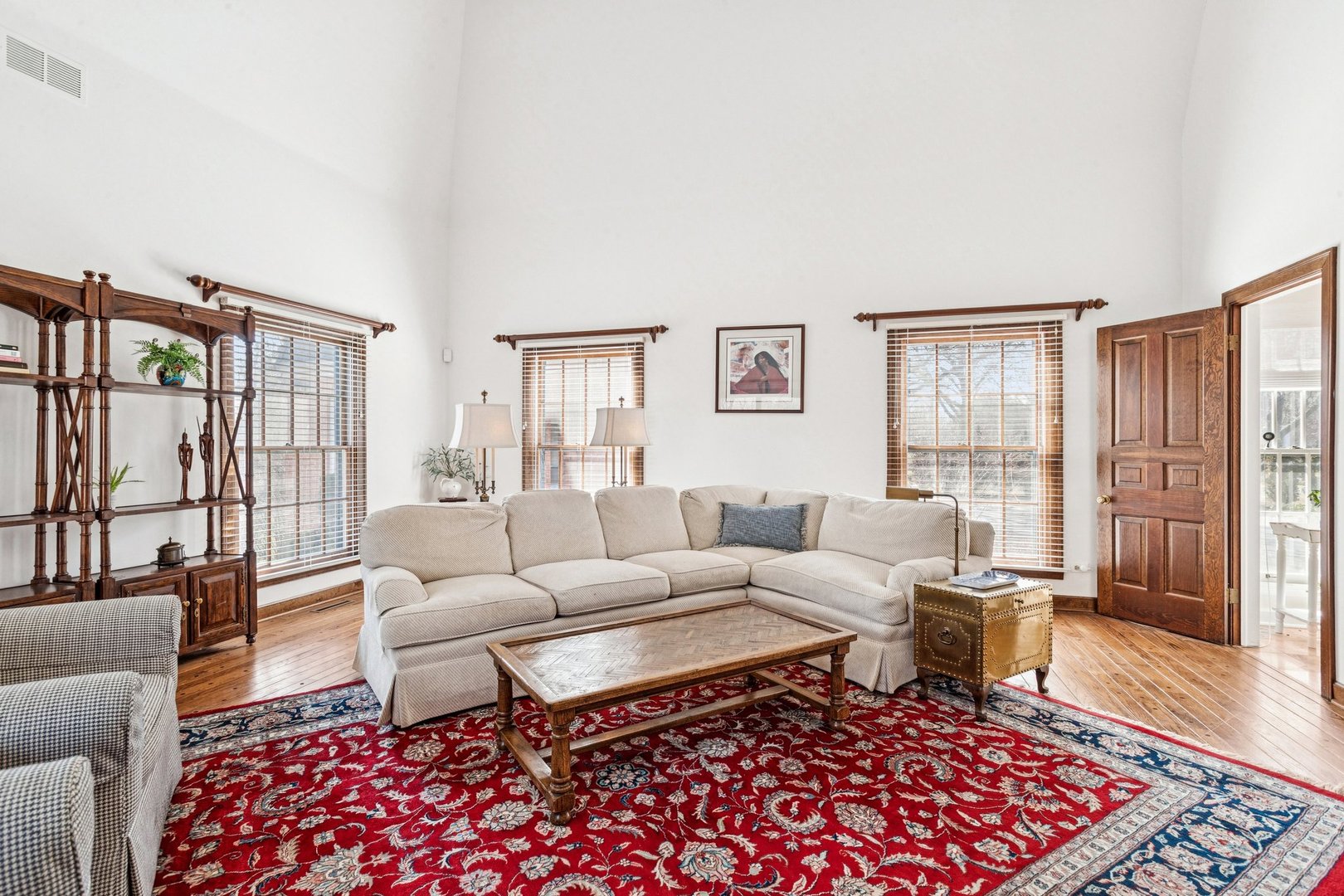 545 West Windsor Road Inverness, IL 60067 - Photo 16 of 92