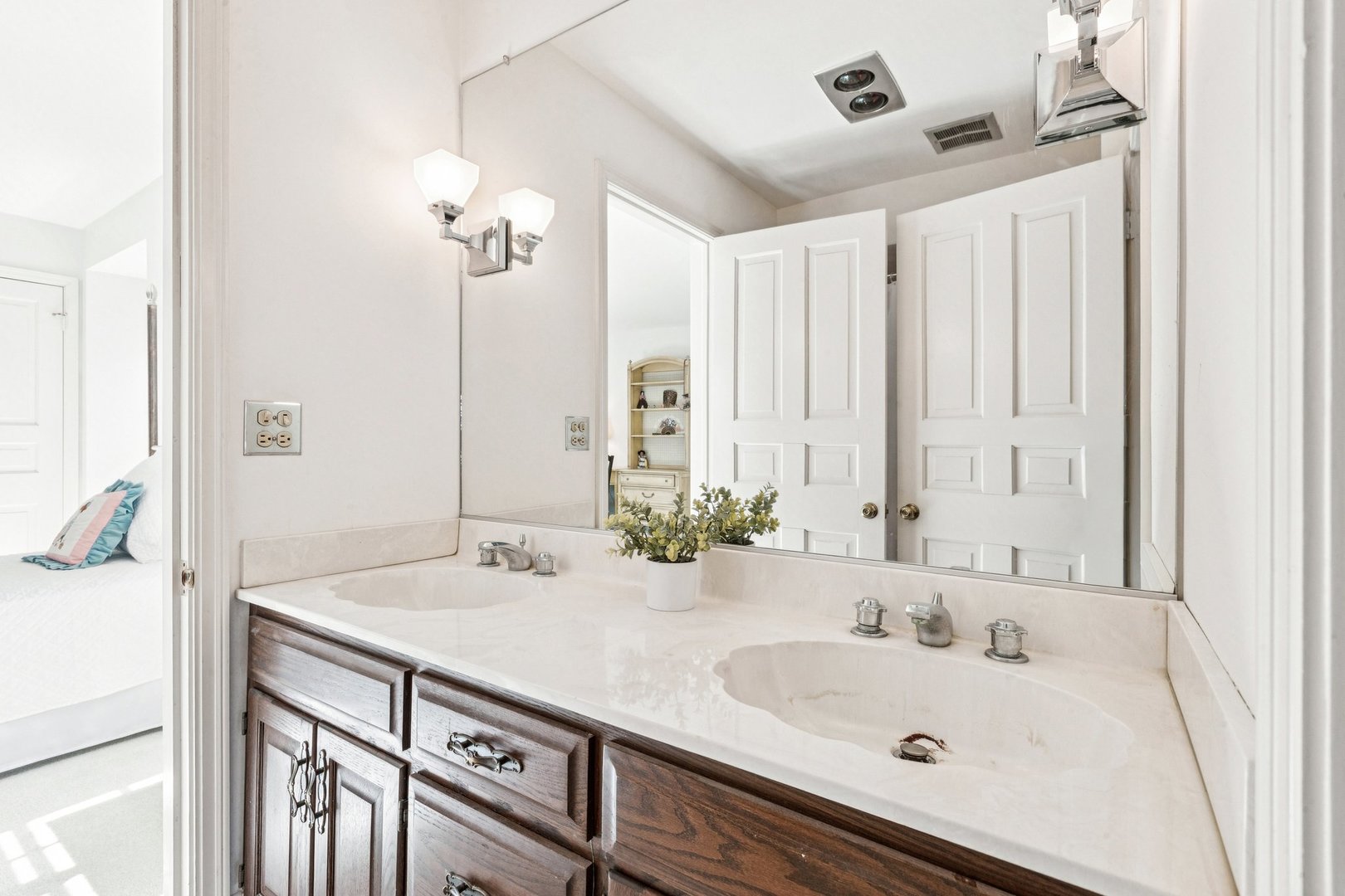 545 West Windsor Road Inverness, IL 60067 - Photo 50 of 92