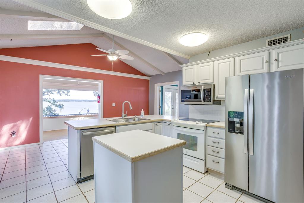 13350 Miller Road Azle, TX 76020 - Photo 17 of 40
