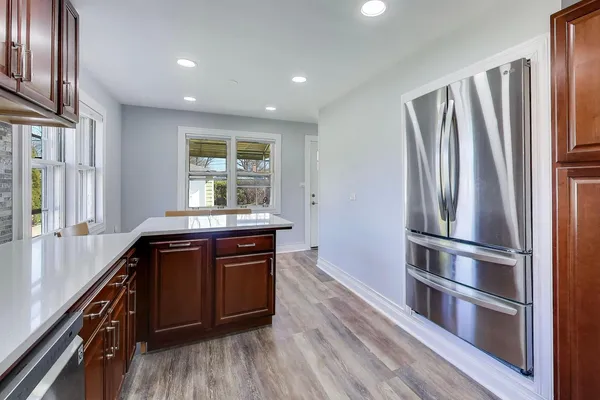 $450,000 | 8407 North Olcott Avenue, Niles, IL 60714