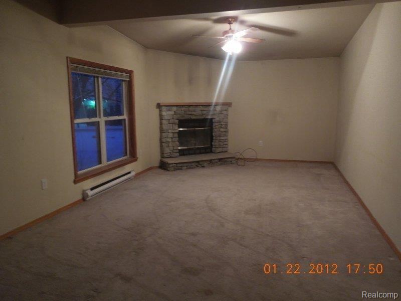 58424 Ruth Jean Washington, MI 48094 - Photo 6 of 21 RES04095.JPG