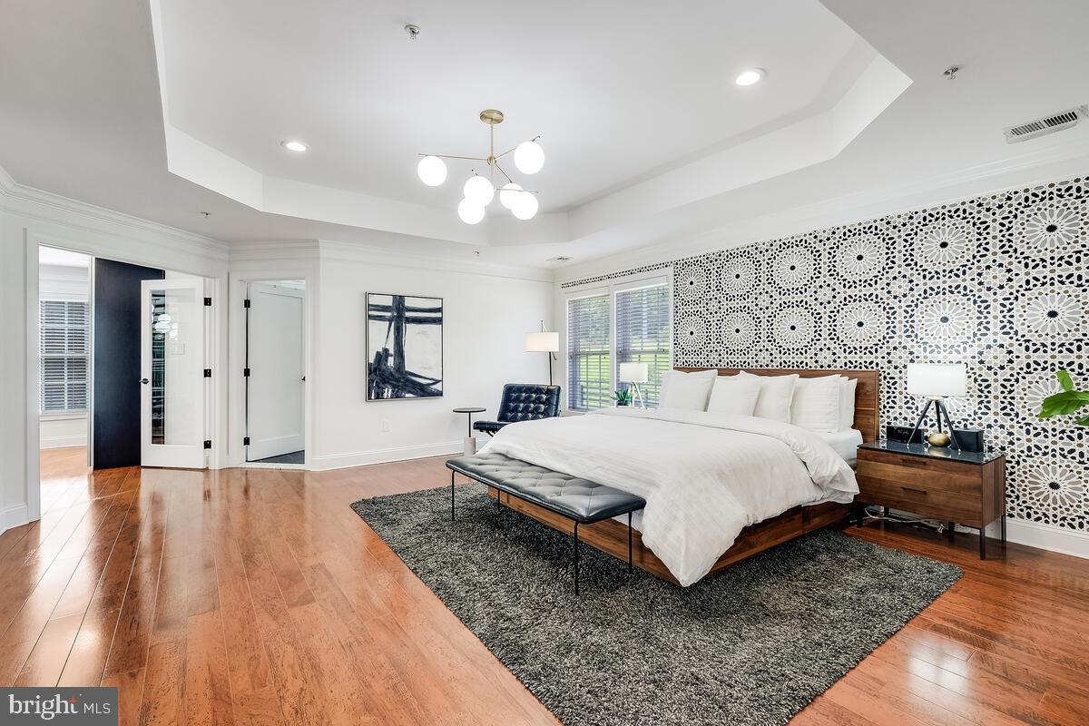13134 Brandon Way Road Darnestown, MD 20878 - Photo 27 of 69 Luxurious Primary Suite