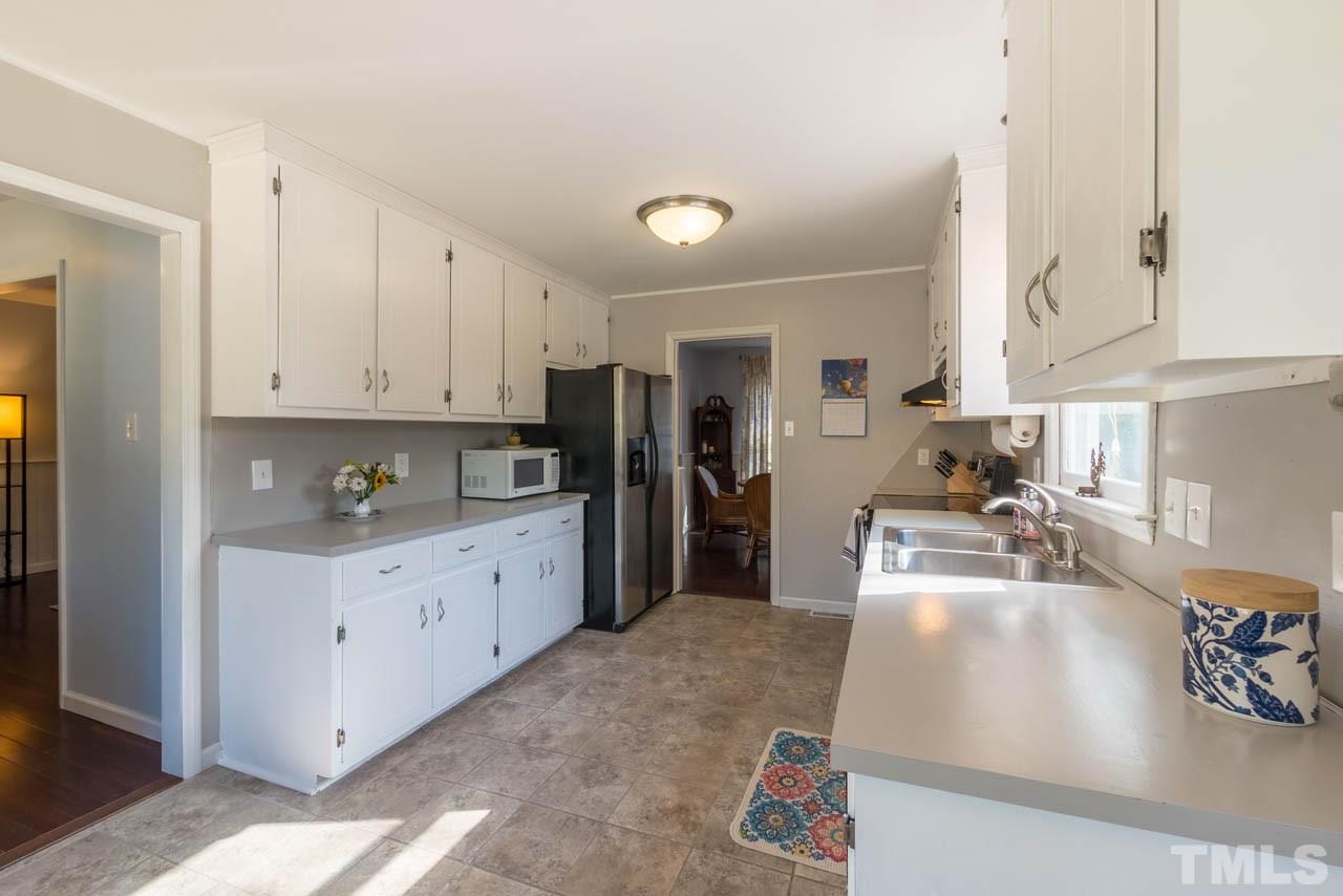 3718 Kenmore Road Durham, NC 27705 - Photo 8 of 25 Gallery Image 8