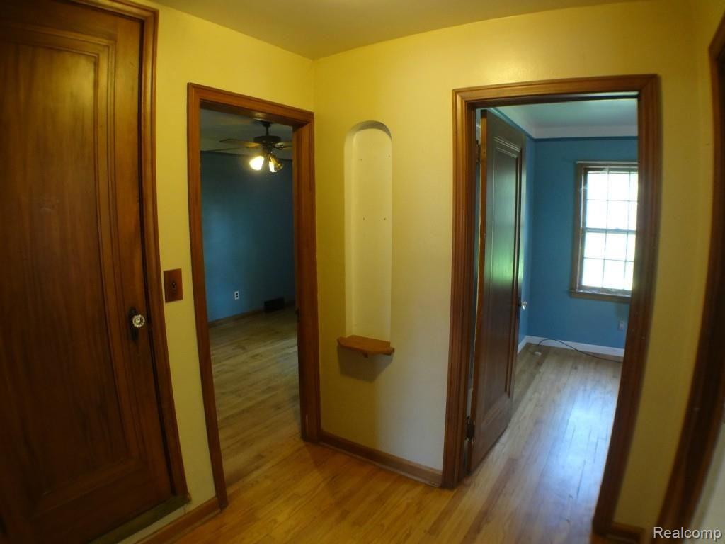 15318 Charles R Avenue Eastpointe, MI 48021 - Photo 30 of 47 DSC04241.jpg