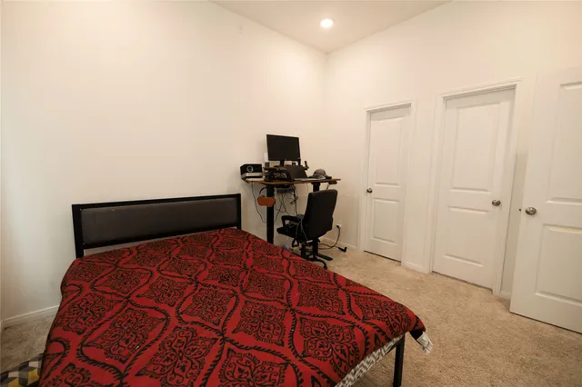 $2,300 | 1008 Old Vine Road, Brenham, TX 77833