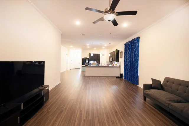 $2,300 | 1008 Old Vine Road, Brenham, TX 77833