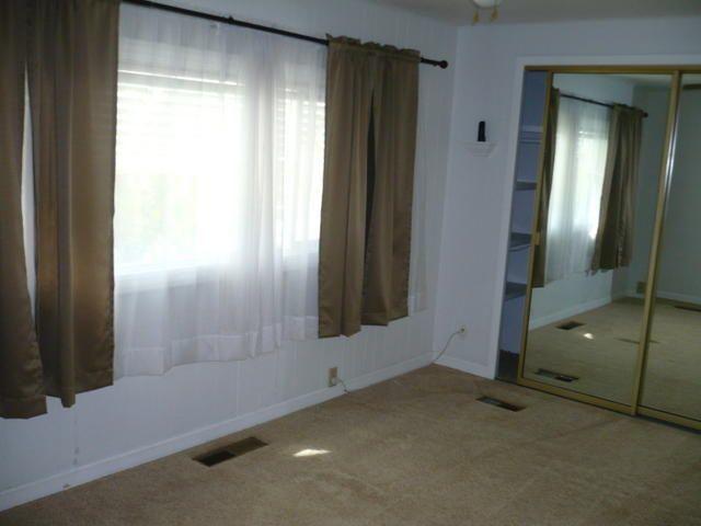 20140 Old Alturas Road Redding, CA 96003 - Photo 8 of 12 Guest Room