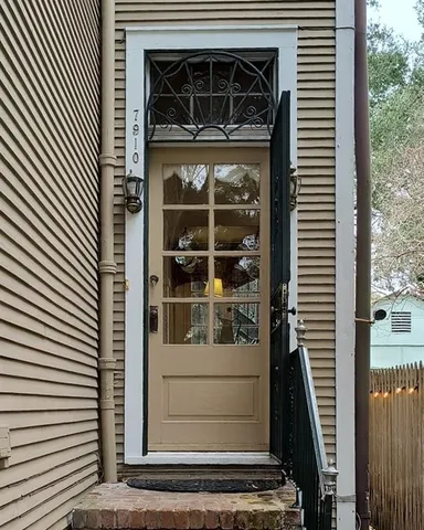 $2,390 | 7910 Willow Street, New Orleans, LA 70118