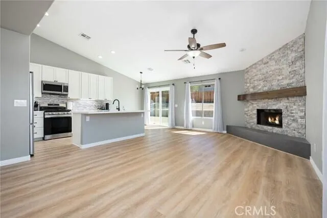 $3,100 | 12920 Maui Way, Desert Hot Springs, CA 92240