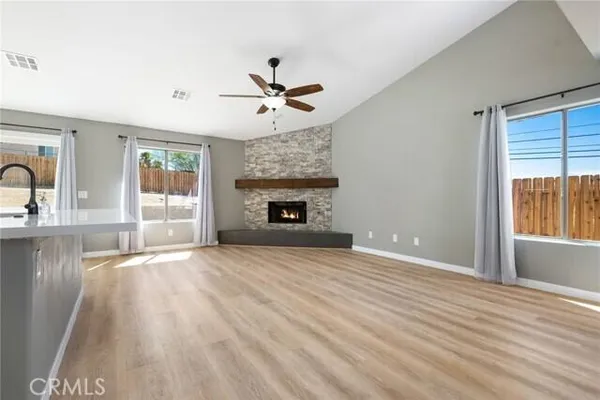 $3,100 | 12920 Maui Way, Desert Hot Springs, CA 92240