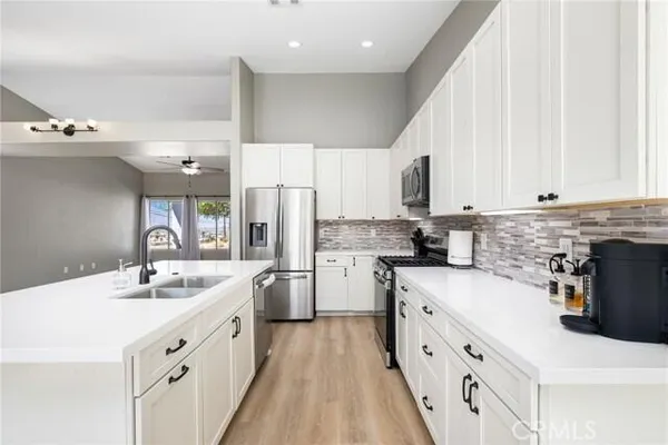 $3,100 | 12920 Maui Way, Desert Hot Springs, CA 92240