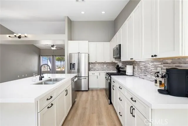 $3,100 | 12920 Maui Way, Desert Hot Springs, CA 92240