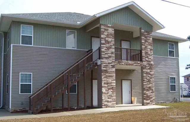 $1,400 | 7071 Lake Joanne Drive, Unit 1D, Pensacola, FL 32506